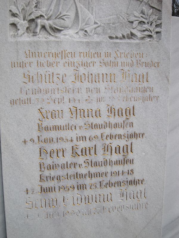 Klicken Sie zuerst in den Kreismittelpunkt, dann an irgendeiner Stelle auf den Kreis selbst.