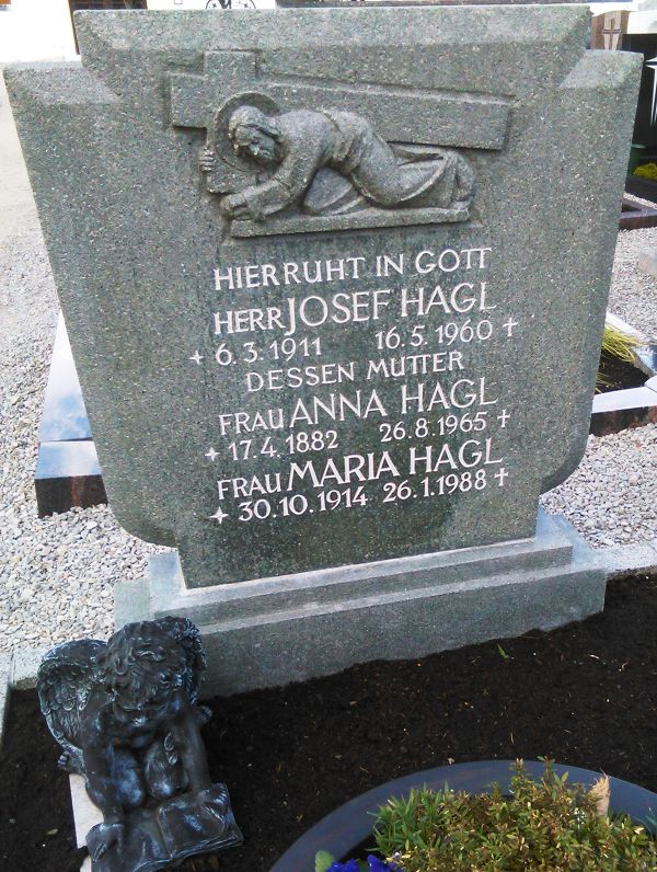 Klicken Sie zuerst in den Kreismittelpunkt, dann an irgendeiner Stelle auf den Kreis selbst.